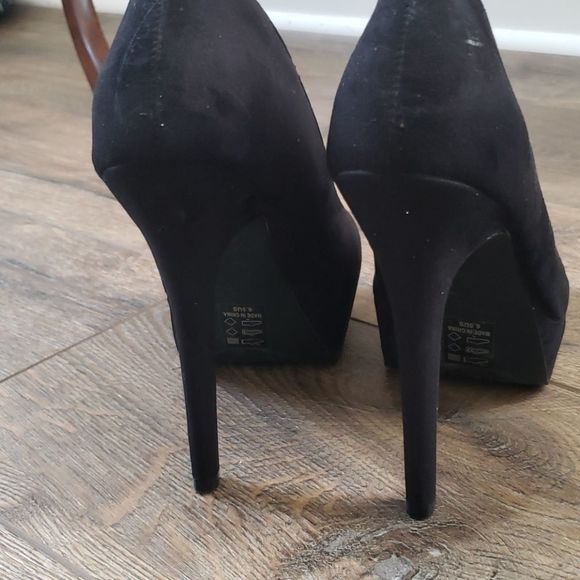 BAKERS Shoes - Picture 3 of 10